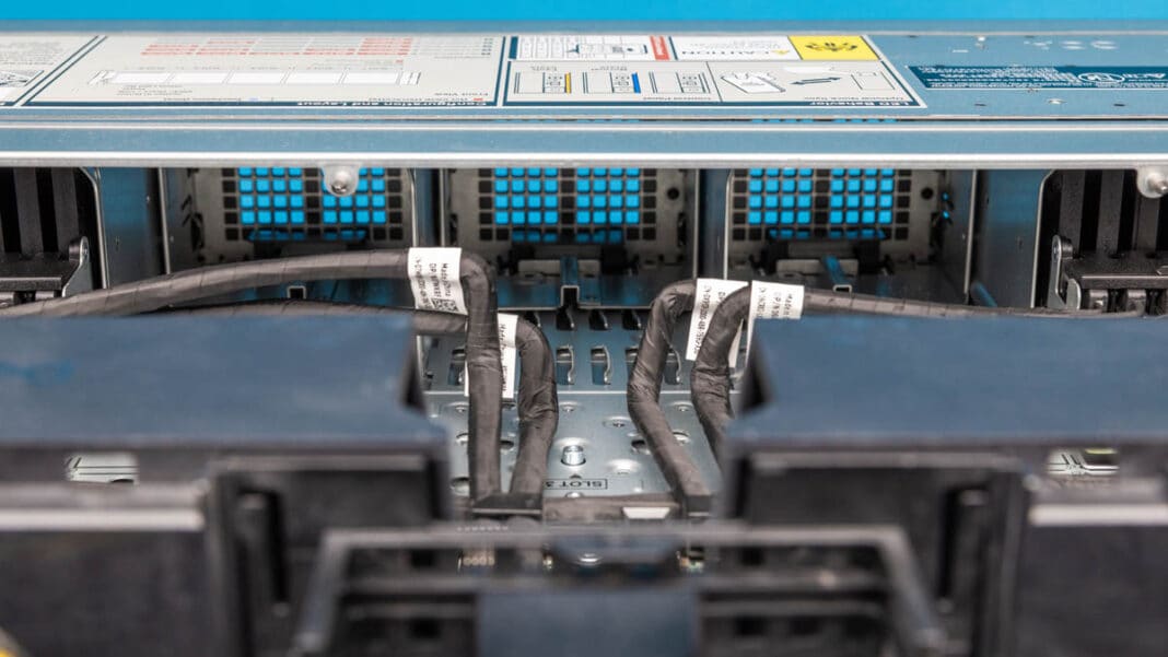Сервер Dell PowerEdge R770