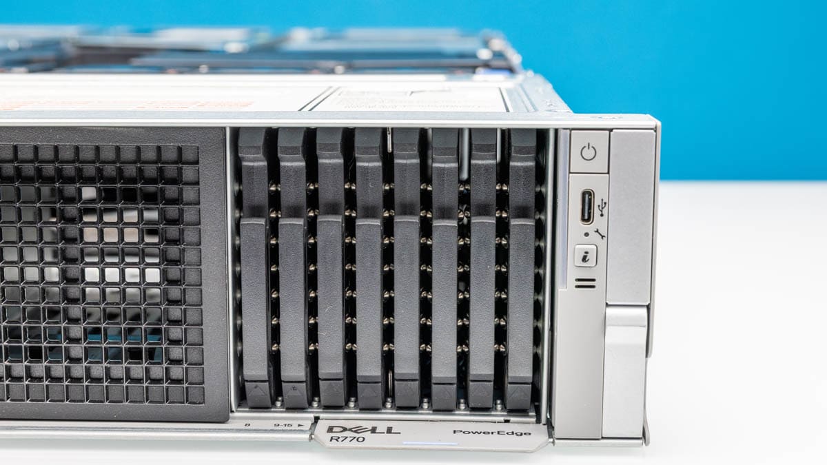 Сервер Dell PowerEdge R770