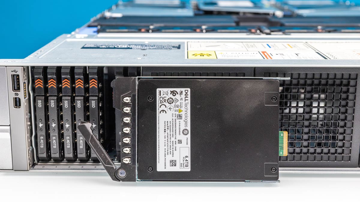 Сервер Dell PowerEdge R770