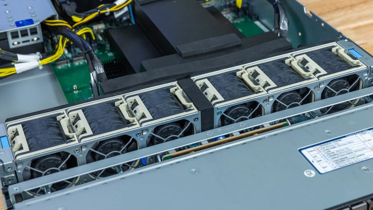 Supermicro AS-2115HV-TNRT