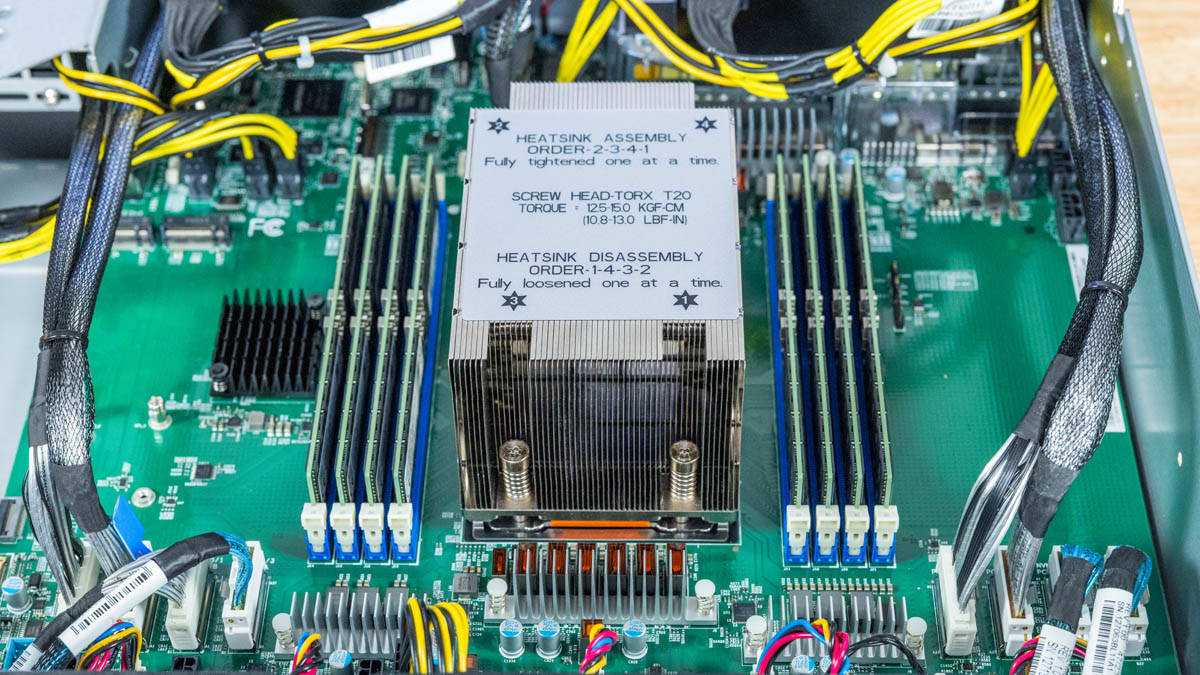 Supermicro AS-2115HV-TNRT