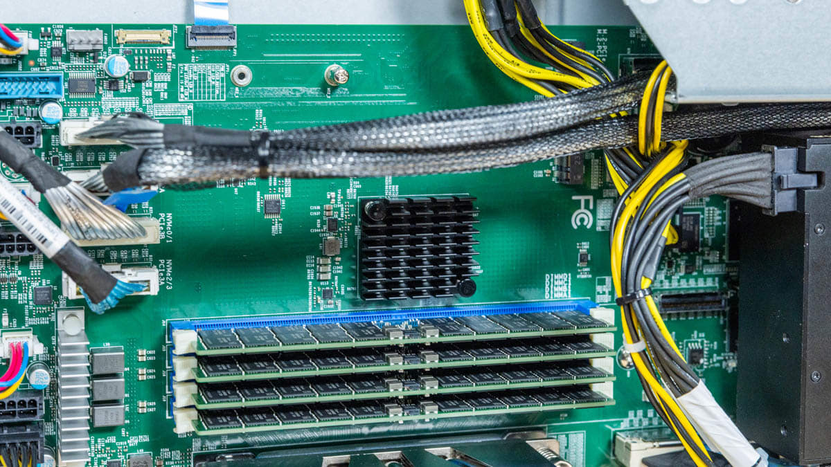 Supermicro AS-2115HV-TNRT