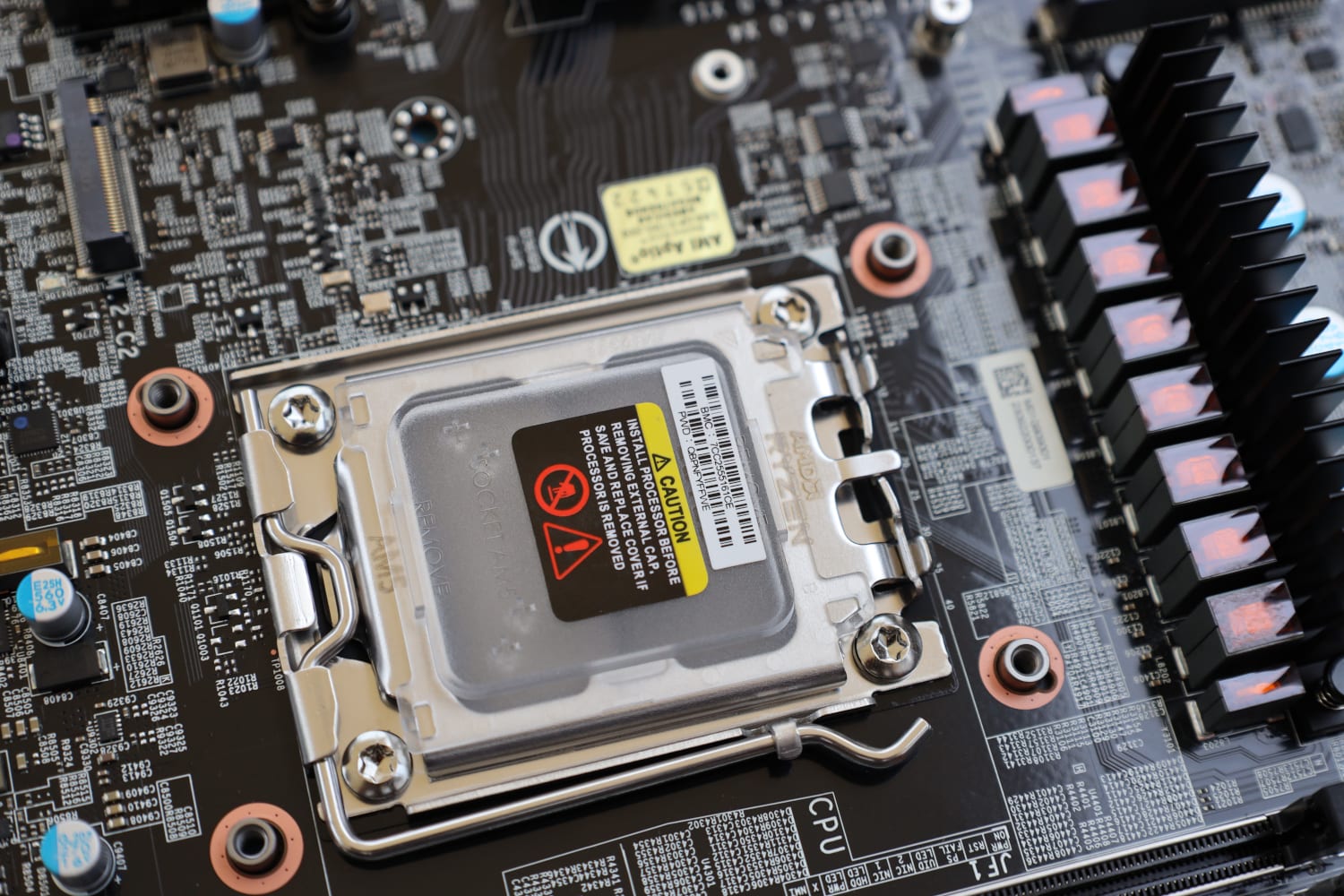 Материнская плата Supermicro H13SAE-MF