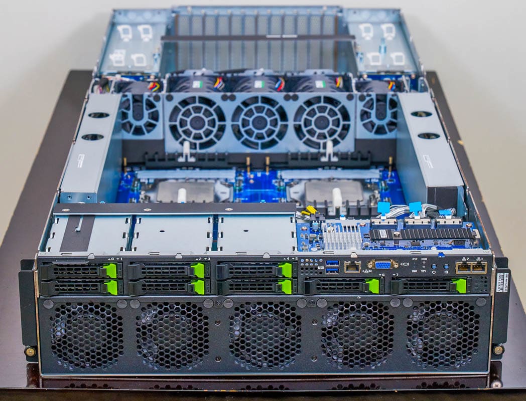 GIGABYTE G383-R80-AAP1