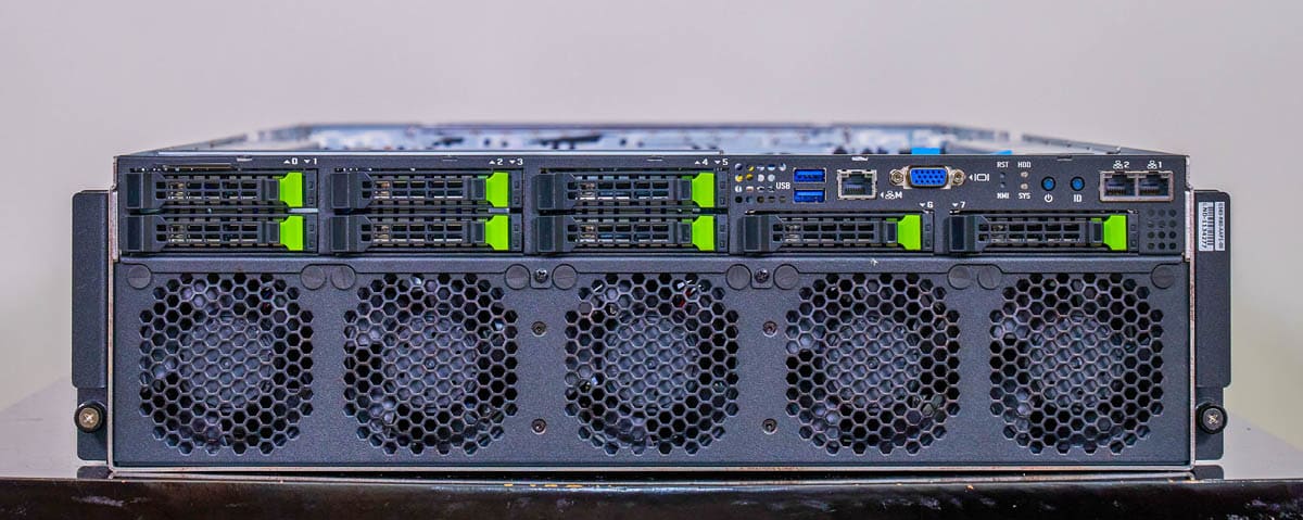 GIGABYTE G383-R80-AAP1