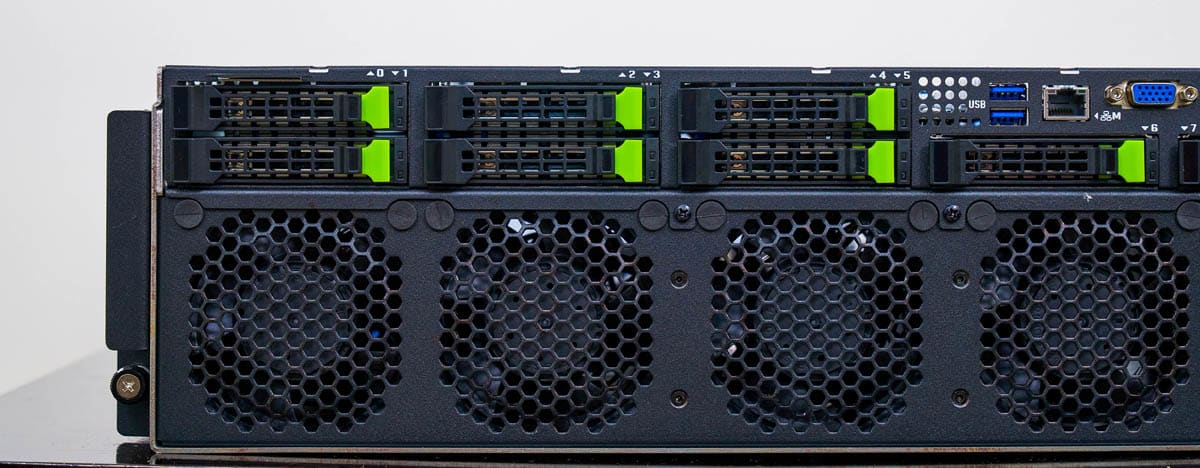 GIGABYTE G383-R80-AAP1