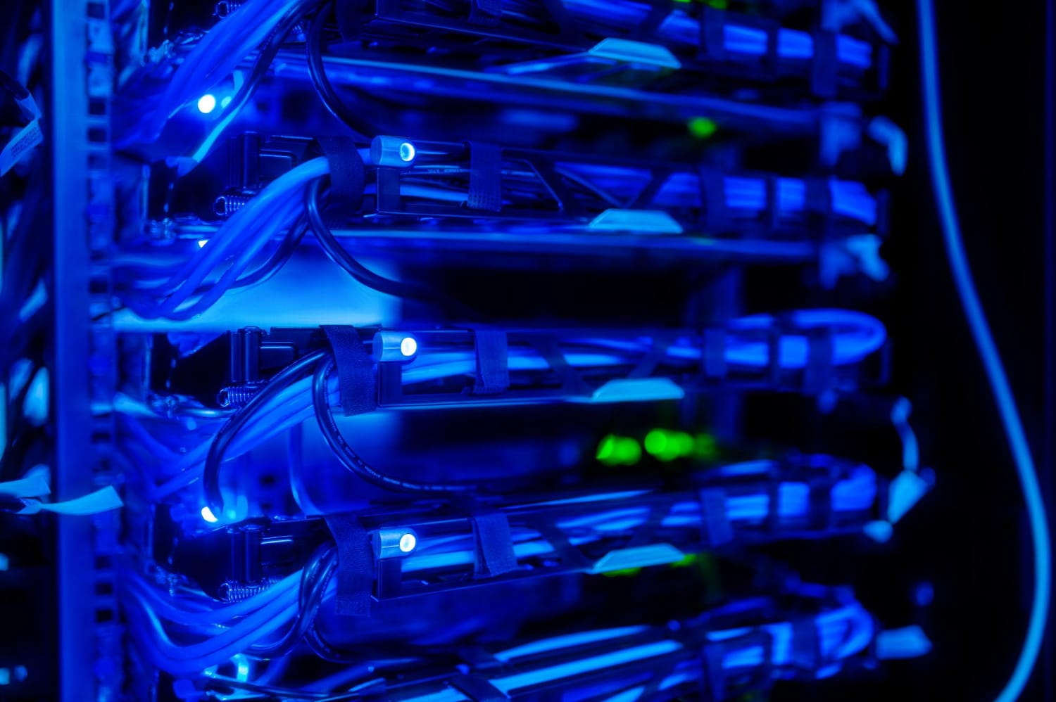 Как выбрать сервер для искусственного интеллекта