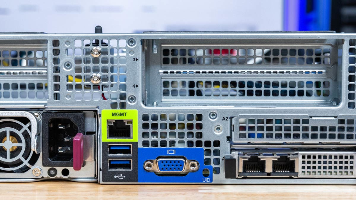 Supermicro Hyper SuperServer SYS-222HA-TN