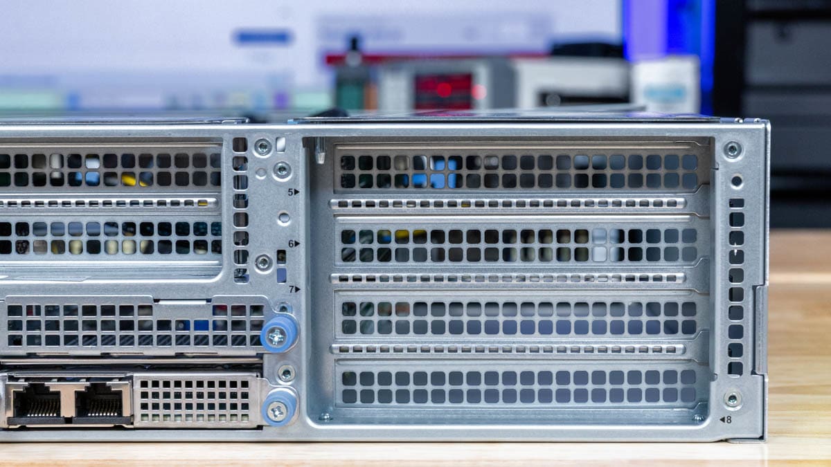 Supermicro Hyper SuperServer SYS-222HA-TN