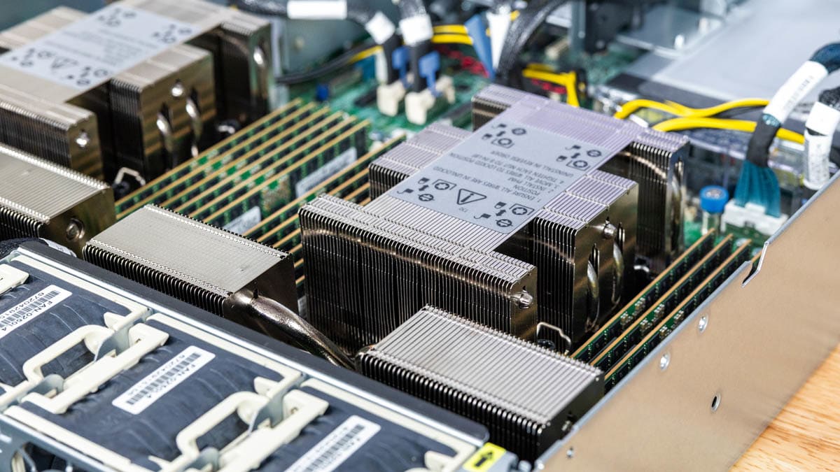 Supermicro Hyper SuperServer SYS-222HA-TN