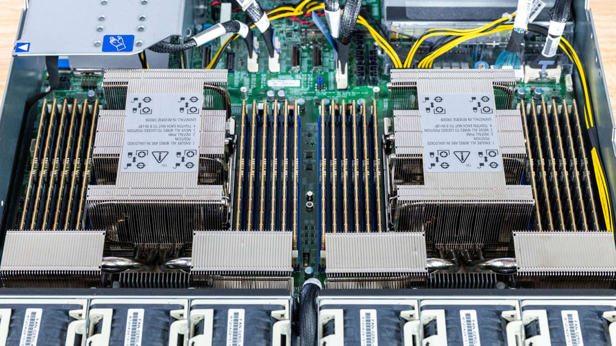 Supermicro Hyper SuperServer SYS-222HA-TN