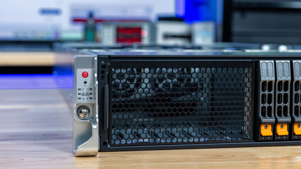 Supermicro Hyper SuperServer SYS-222HA-TN