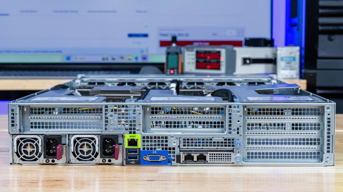 Supermicro Hyper SuperServer SYS-222HA-TN