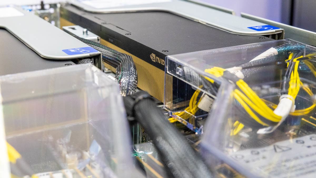 PCIe GPU 2025 года