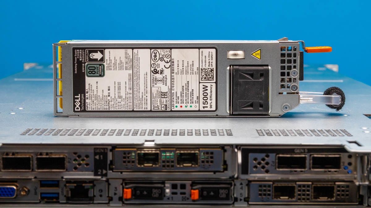 Dell PowerEdge R6715
