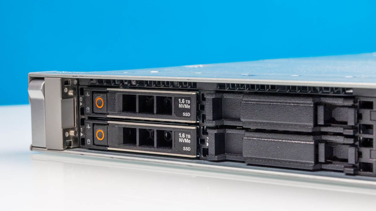 Dell PowerEdge R6715
