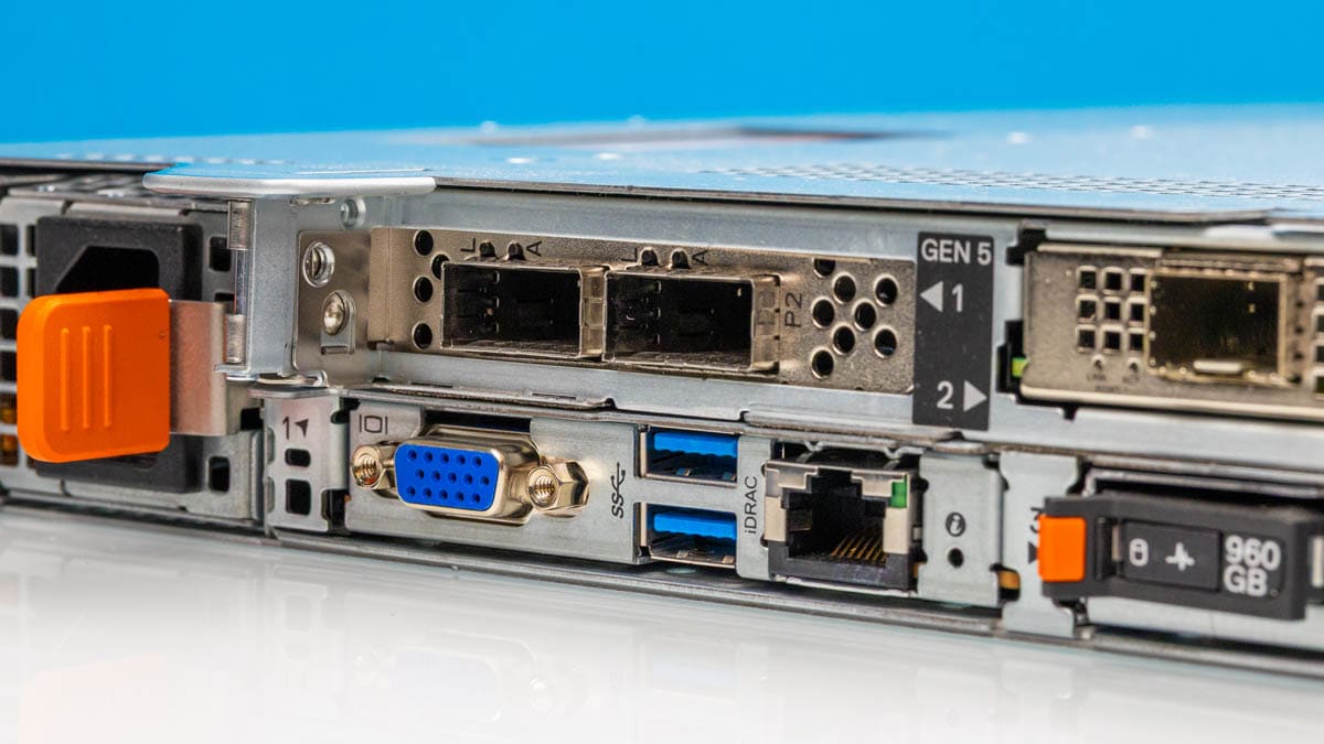 Dell PowerEdge R6715