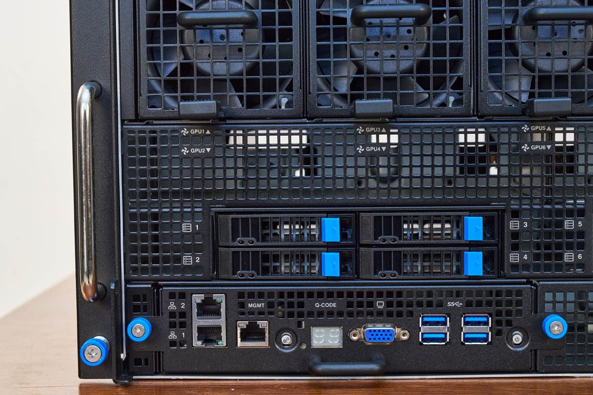 Сервер ASUS ESC A8A-E12U