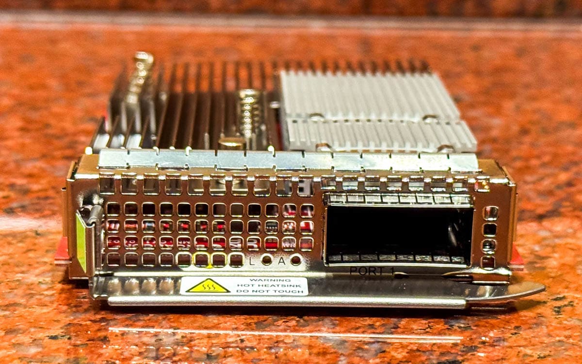 Broadcom Thor Ultra 800GbE