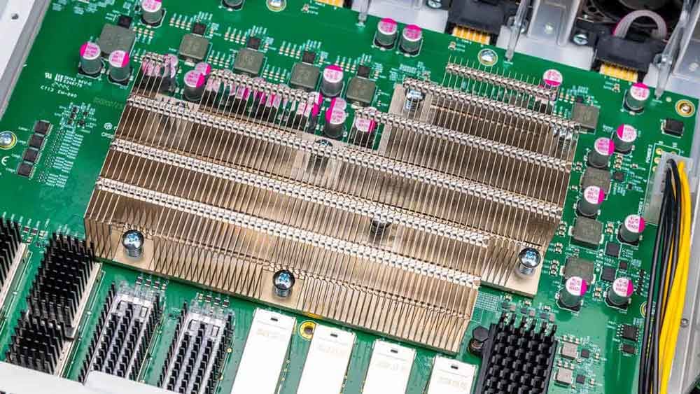 MikroTik CRS812-8DS-2DQ-2DDQ-RM