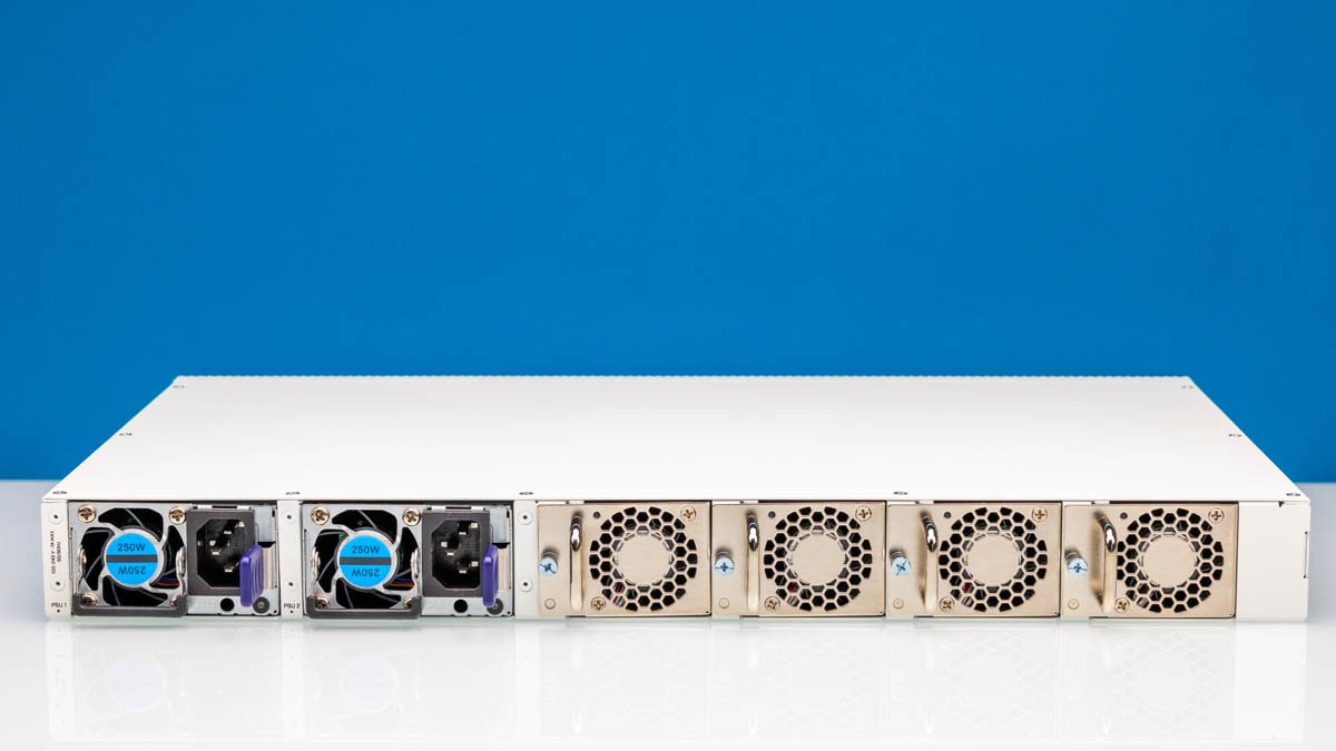 MikroTik CRS812-8DS-2DQ-2DDQ-RM
