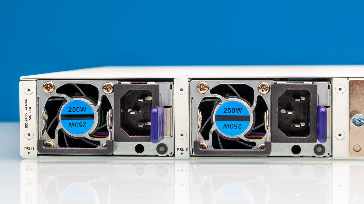 MikroTik CRS812-8DS-2DQ-2DDQ-RM