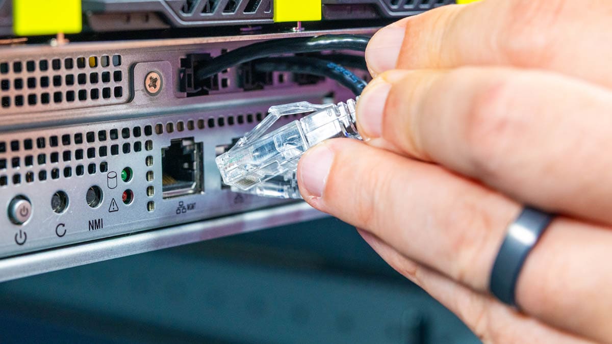 ASRock Rack 8U8X-GNR2 SYN B200 на основе NVIDIA HGX B200 с 8 GPU