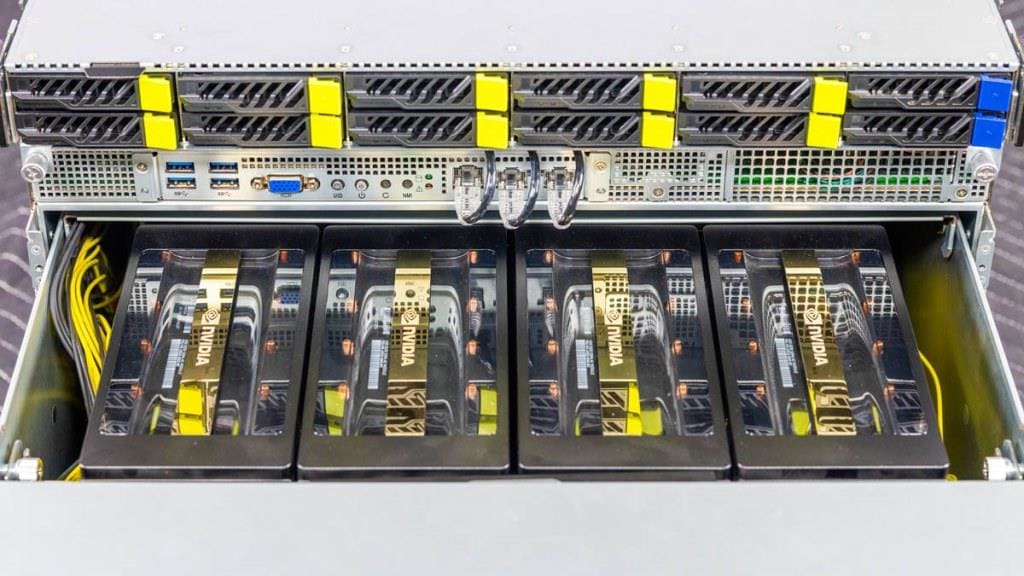 ASRock Rack 8U8X-GNR2 SYN B200 на основе NVIDIA HGX B200 с 8 GPU