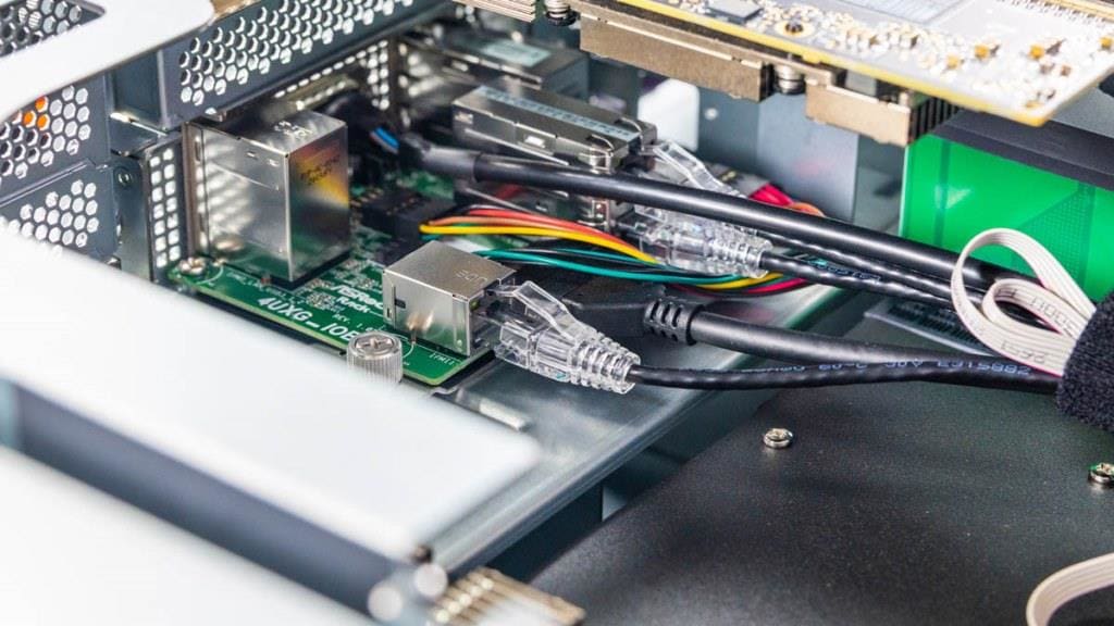 ASRock Rack 8U8X-GNR2 SYN B200 на основе NVIDIA HGX B200 с 8 GPU