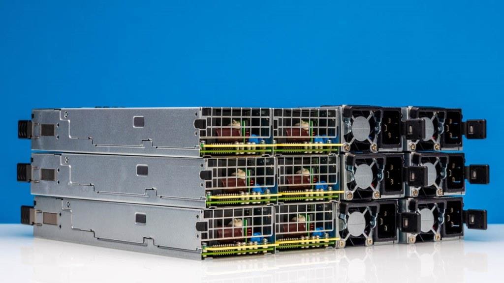 ASRock Rack 8U8X-GNR2 SYN B200 на основе NVIDIA HGX B200 с 8 GPU