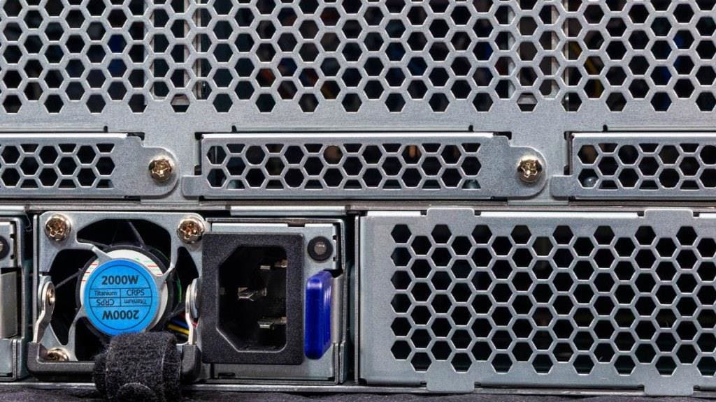 Gigabyte B343-C40-AAJ1