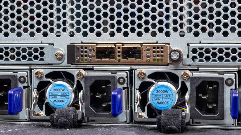 Gigabyte B343-C40-AAJ1