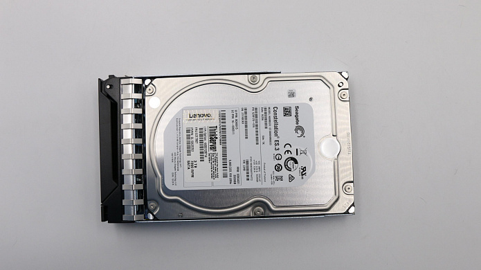 Жесткий диск Lenovo HS 3TB SATA 3.5" ASM (03T7867)