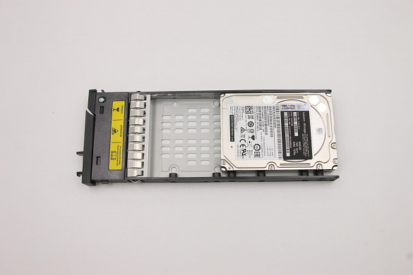 Жесткий диск Lenovo Hard Drive Assembly, SAS, 2.5", 600GB, 10K RPM 12.0Gb/s, Hot Swap, Internal Hard Drive, with tray (01DC429)