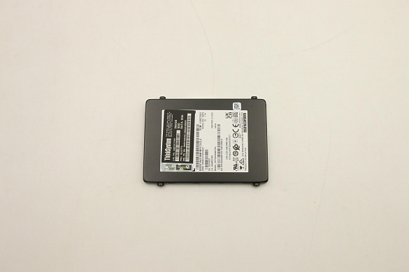 SSD-накопитель Lenovo ThinkSystem 2.5" 5300 960GB Entry SATA 6Gb SSD (02JG770)