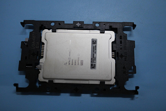 Процессор INTEL SPR 8444H 16C/2.9-3.2G/270W/45M, 8S4U 16GT/s, SGX 512, DDR5_4800, PCIE5.0/CXL,TB, HT, 2FMAs, AMX, Socket E LGA4677, XCC CPU (03KH898)