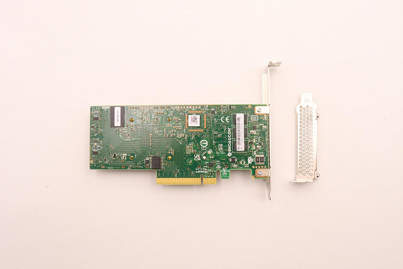 RAID-контроллер Broadcom RAID, 940-16i, PCIe Gen4, SAS/SATA/PCIe (NVMe) Tri-Mode, low profile, 8GB Flash, 12Gb, 16 Port, Supercap, Internal (i) (03KH374)