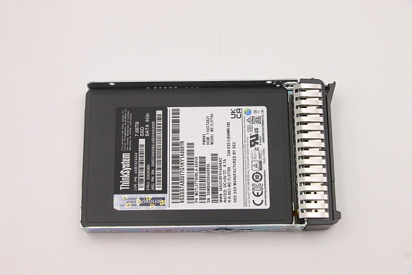 SSD-накопитель Lenovo ThinkSystem 2.5" PM893 7.68TB Read Intensive SATA 6Gb HS SSD (03GX060)