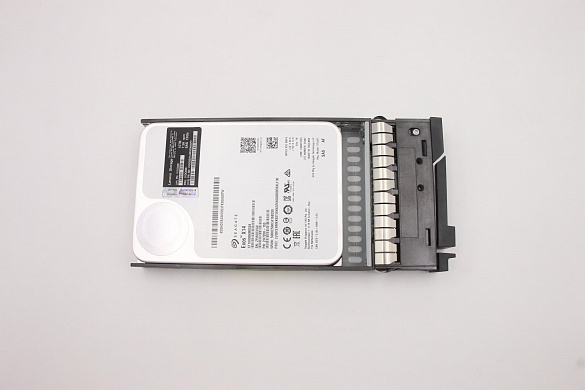 Жесткий диск Lenovo Hard Drive Assembly, SAS, 3.5", 10TB, 7200 RPM 12.0Gb/s, Hot Swap, Internal Hard Drive, with tray (01DC628)