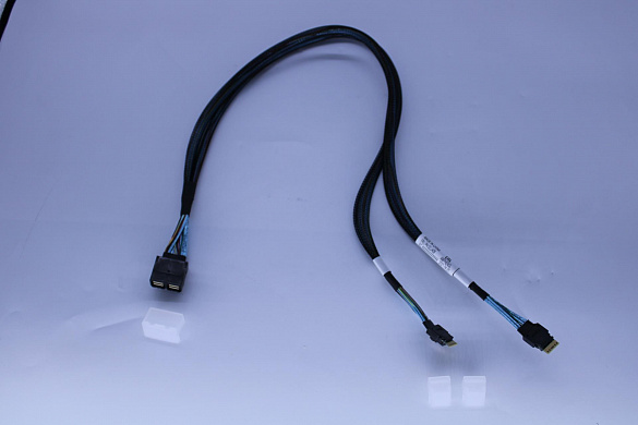 Кабель Lenovo Mini-SAS x4*2 to slimline x4*2 (Y-cable) C0/C1 C0/C1=>3.5" BP1/3 +3.5" BP2/4,590mm (02JJ408)