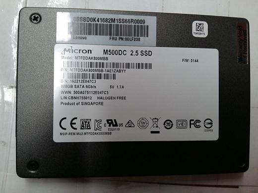 Жесткий диск Lenovo MC 800G 2.5 MLC SATA 6G (00LF238)