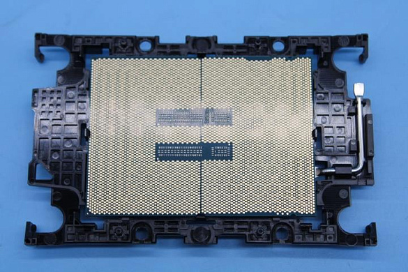 Процессор INTEL SPR 8480+ 56C/2.0-3.0G/350W/105M, 2S4U 16GT/s, SGX 512, DDR5_4800, PCIE5.0/CXL,TB, HT, 2FMAs, AMX, Socket E LGA4677, XCC CPU (03KH948)