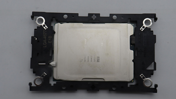 Процессор INTEL SPR 6428N 32C/1.8-2.5G/185W/60M, 2S3U 16GT/s, SGX 128, DDR5_4800, PCIE5.0/CXL,TB, HT, 2FMAs, AMX, SST, Socket E LGA4677, MCC CPU (03KH906)