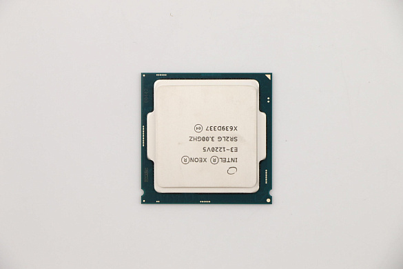 Процессор Intel E3-1220v5 3.0GHz/4C/8M (01AG052)