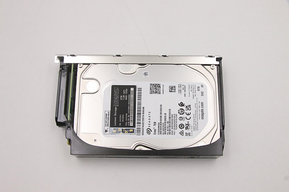 Жесткий диск Lenovo Hard Drive Assembly, SAS, 3.5", 6TB, 7200 RPM 12.0Gb/s, Hot Swap, Internal Hard Drive, with tray (01CX796)