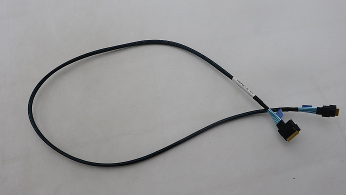 Кабель Lenovo Cable, Internal, M.2 Zidance to 5350 -8i CFF Raid, Slimsas x8-Slimsas x4, 900mm (03LE138)