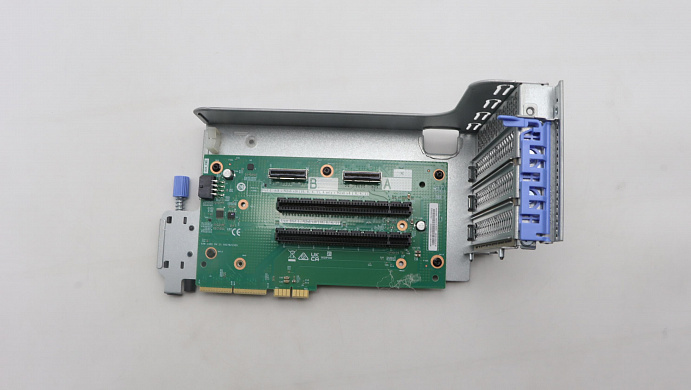 Райзер-карта Lenovo SR675 V3 Riser Card, PCIe, x16/x16, slot 2(one cabled), rear (03KH471)