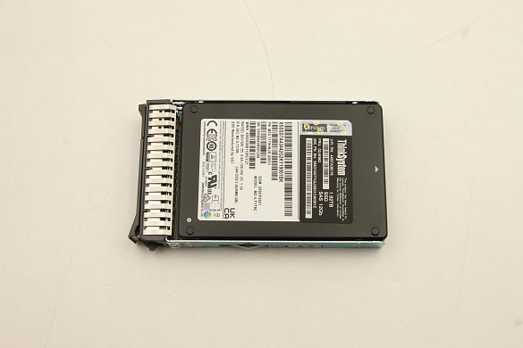 SSD-накопитель Lenovo ThinkSystem 2.5" PM1643a 1.92TB Capacity SAS 12Gb Hot Swap SSD (02JK963)