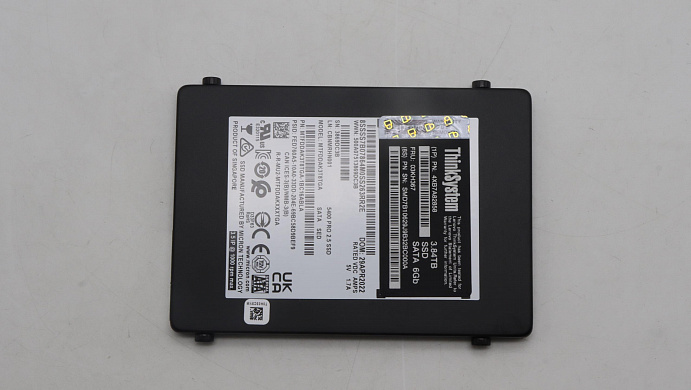 SSD-накопитель Lenovo ThinkSystem 2.5" 7mm 5400 PRO 3.84TB Read Intensive SATA 6Gb Trayless SSD (03KH367)