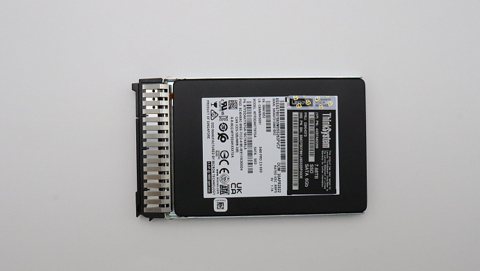 SSD-накопитель Lenovo ThinkSystem 7mm 5400 PRO 7.68TB Read Intensive SATA 6Gb HS SSD (03KH073)